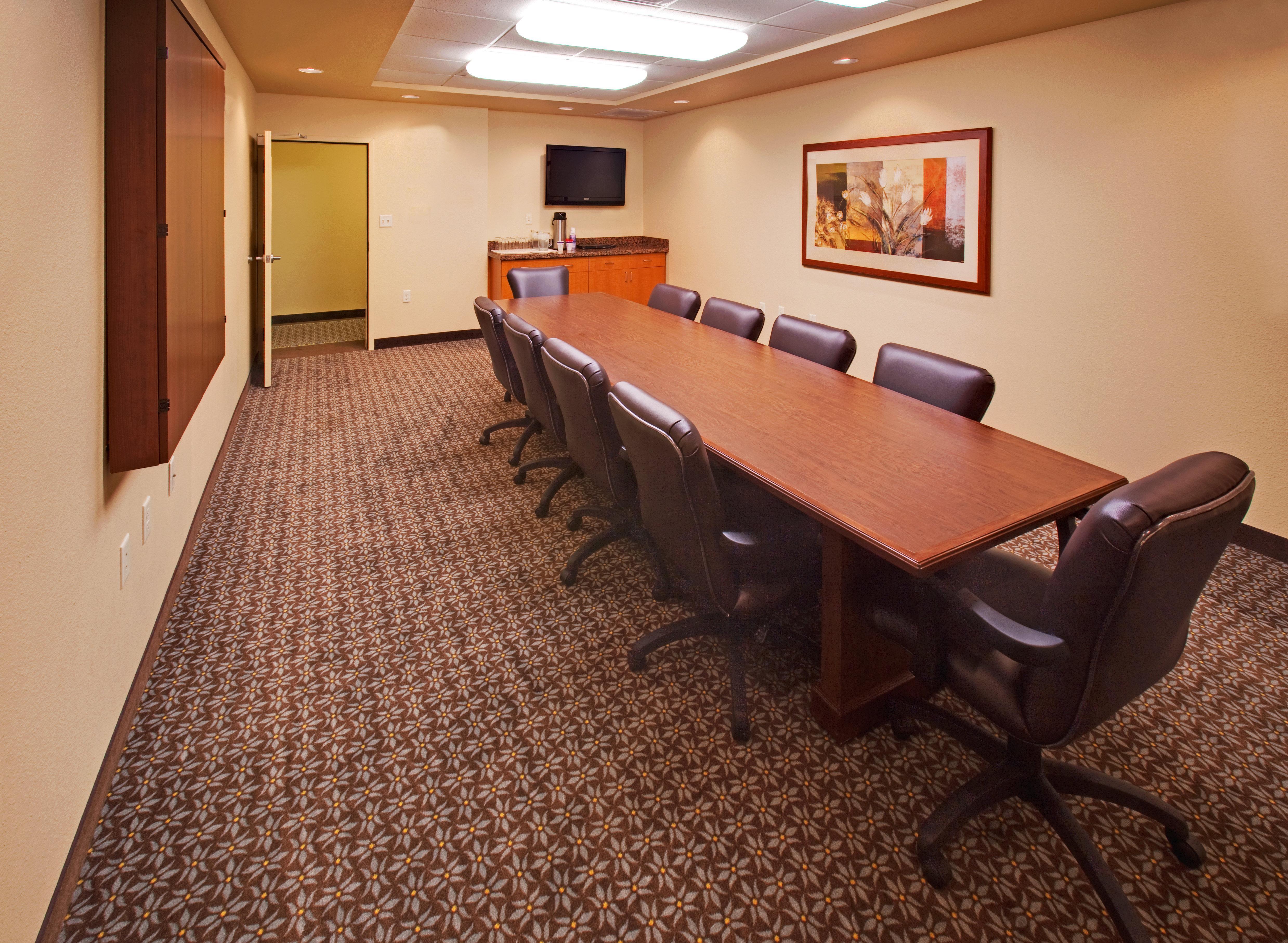 Candlewood Suites Bellevue Facilități foto