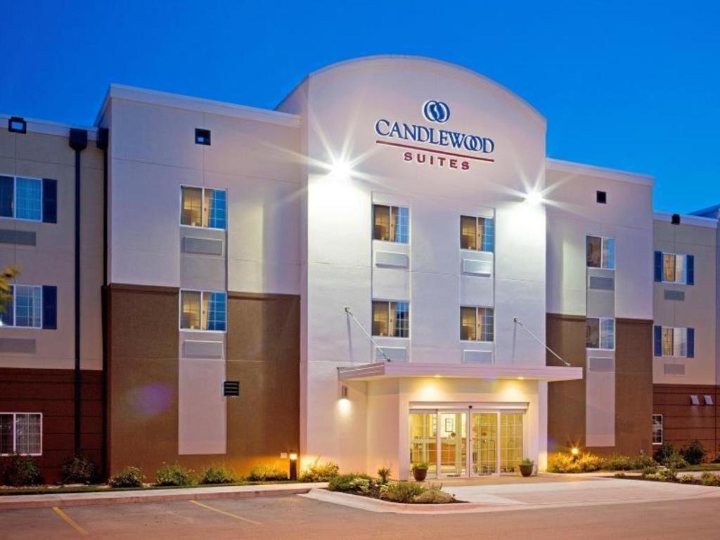 Candlewood Suites Bellevue Exterior foto